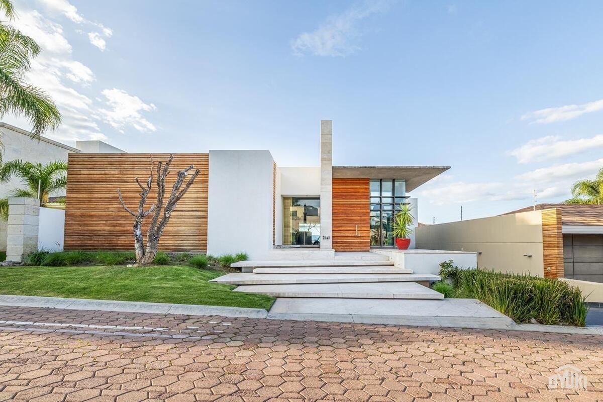 Casa en venta en Cumbres del Campestre — foto 1