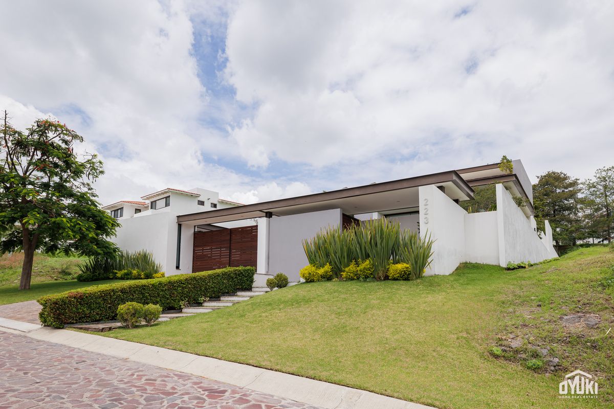 Casa en venta en Country Club Gran Jardín — foto 1