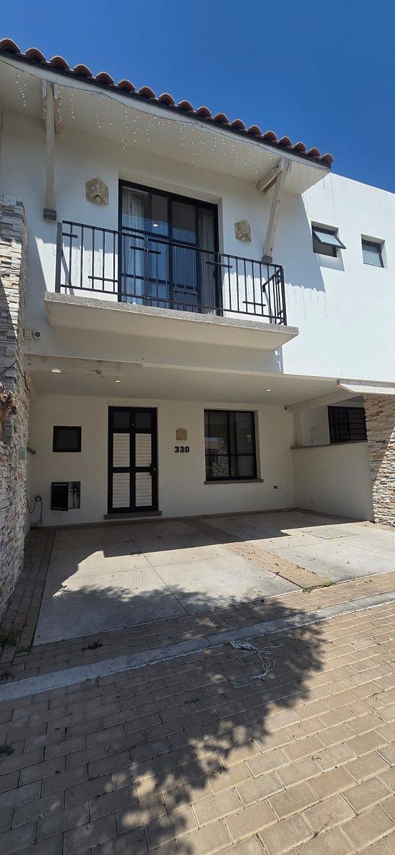 Casa en Lombardía Residencial